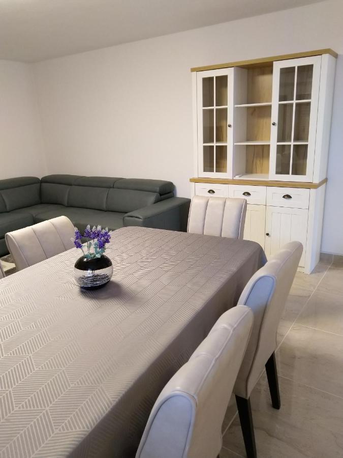 ורסאר Apartman Catarina מראה חיצוני תמונה